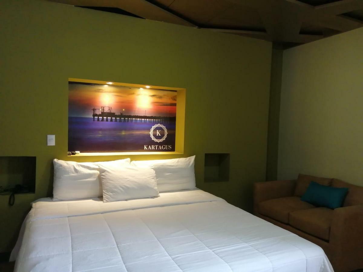 Kartagus Hotel San Salvador Zewnętrze zdjęcie